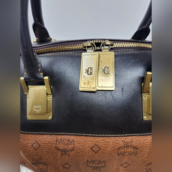 Authentic MCM Visetos Doctors Bag - Picture 4 of 11